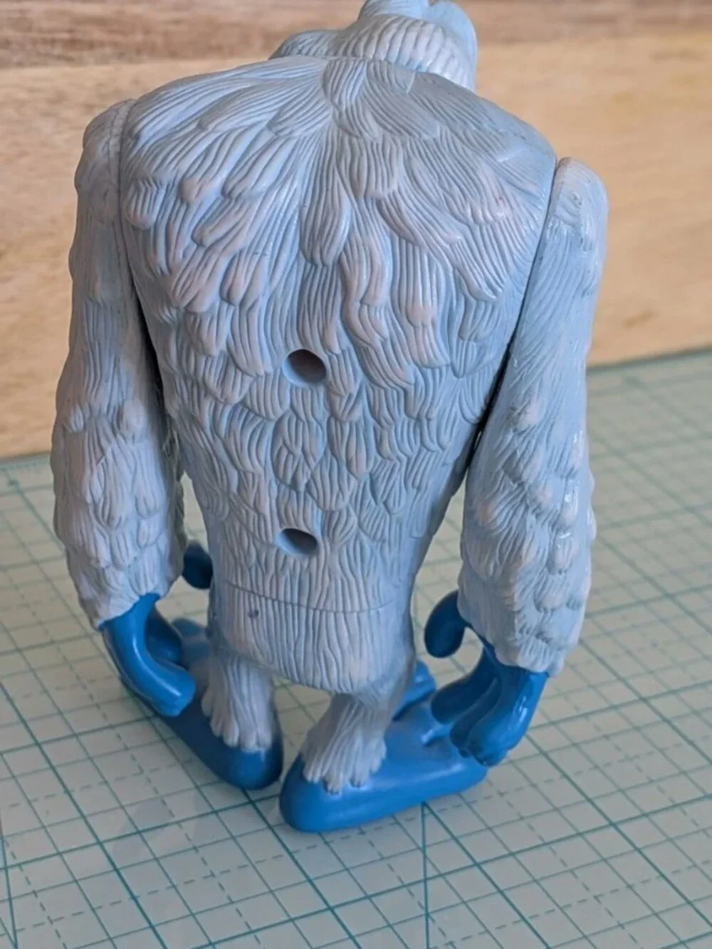 DISNEY PIXAR MONSTERS INC YETI 4.5" FIGURE ABOMINABLE SNOWMAN MCDONALDS TOY - Picture 3 of 6